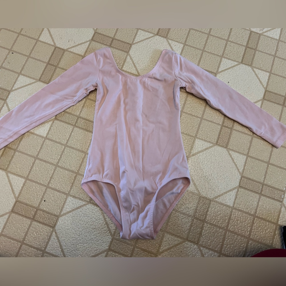 Pink leotard